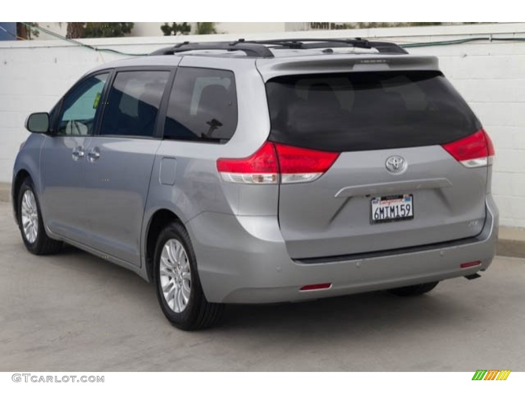 2011 Sienna XLE - Silver Sky Metallic / Light Gray photo #2