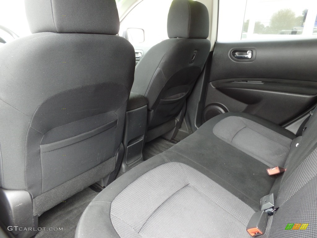 2011 Rogue SV - Platinum Graphite / Black photo #11