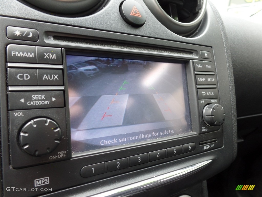 2011 Rogue SV - Platinum Graphite / Black photo #18