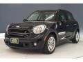 Absolute Black Metallic - Countryman Cooper S Photo No. 33