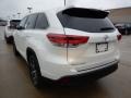 2018 Blizzard White Pearl Toyota Highlander LE AWD  photo #2