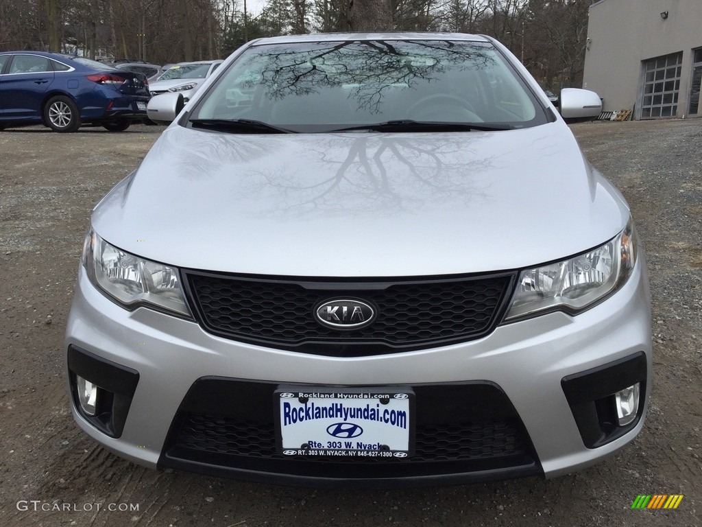 2012 Forte Koup SX - Bright Silver / Black photo #2