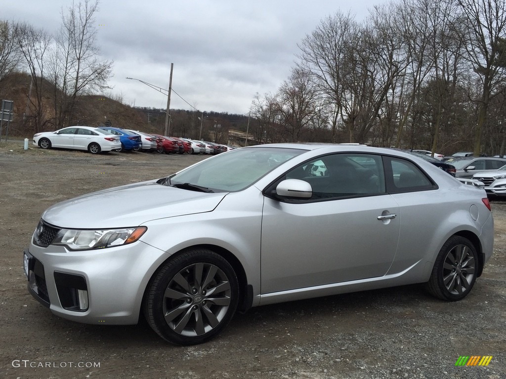 2012 Forte Koup SX - Bright Silver / Black photo #7
