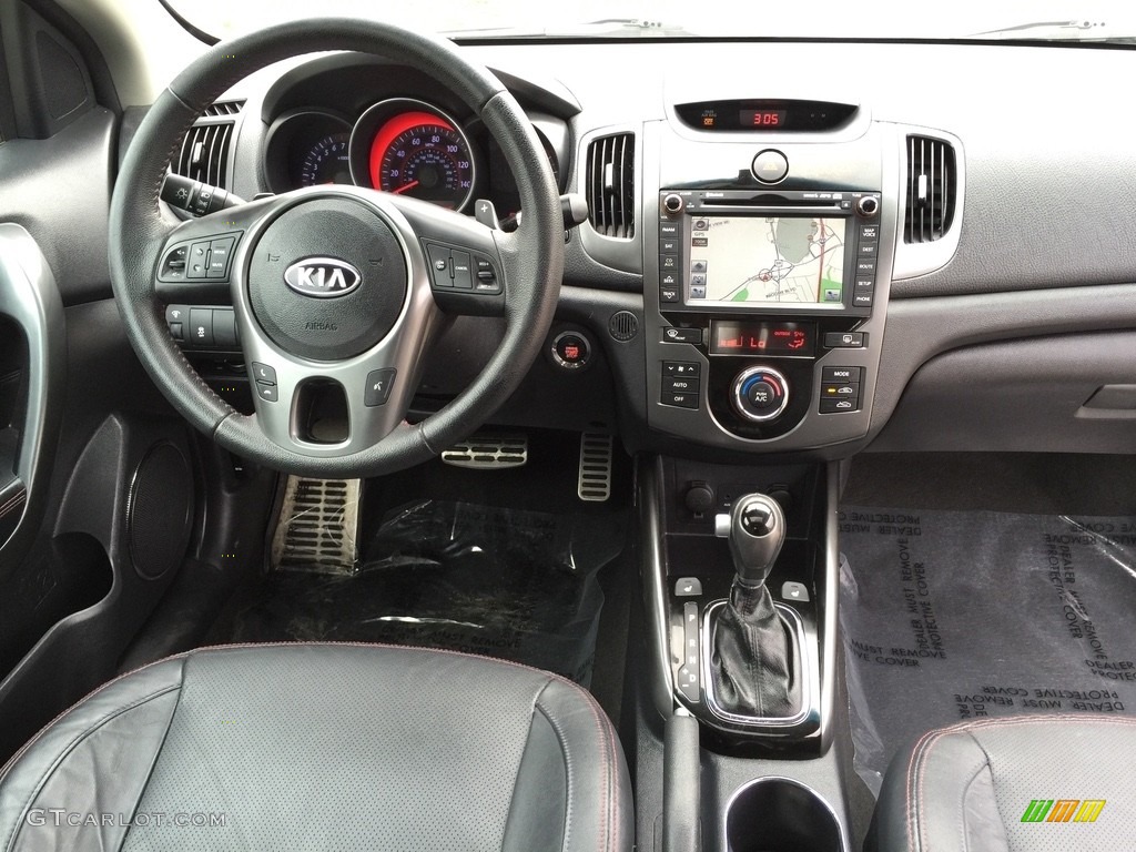 2012 Forte Koup SX - Bright Silver / Black photo #14