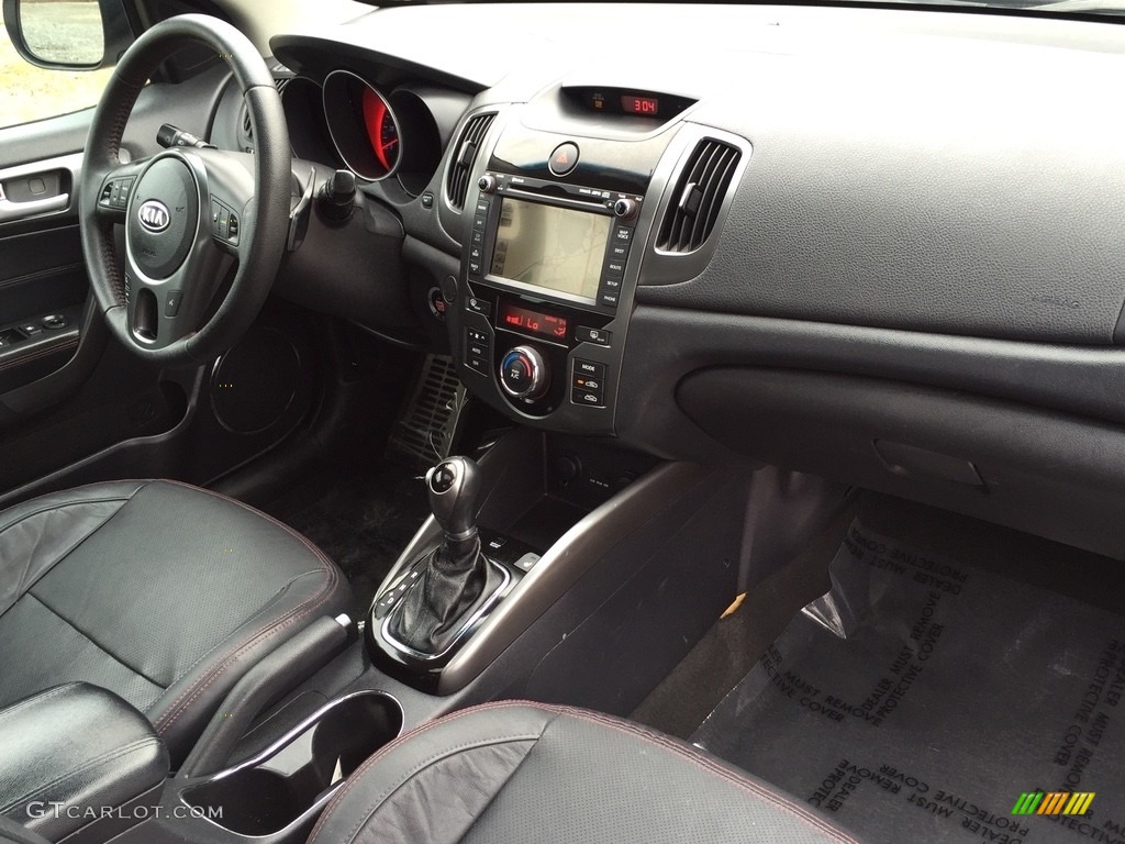 2012 Forte Koup SX - Bright Silver / Black photo #28