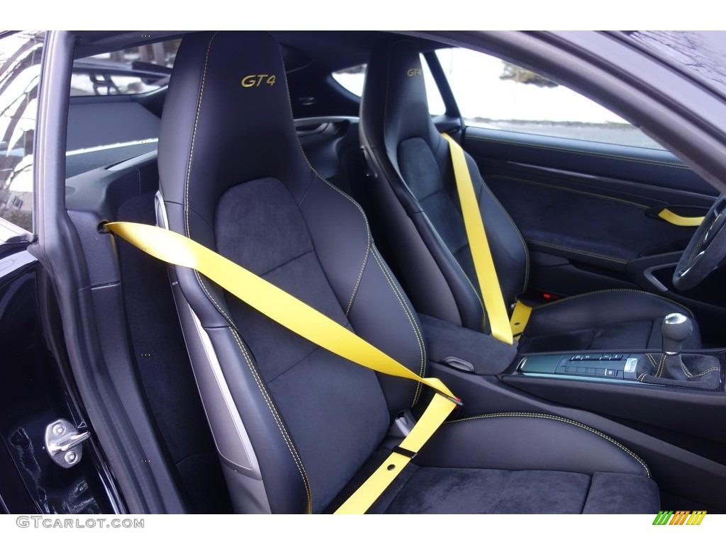 Black Interior 2016 Porsche Cayman GT4 Photo #126393402