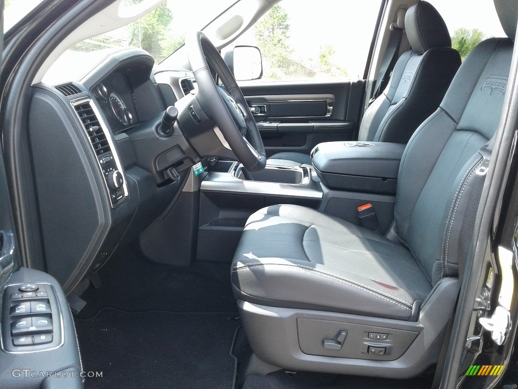 Black Interior 2018 Ram 3500 Laramie Mega Cab 4x4 Photo #126403947