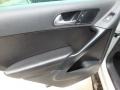 Reflex Silver Metallic - Tiguan Wolfsburg Edition 4Motion Photo No. 18