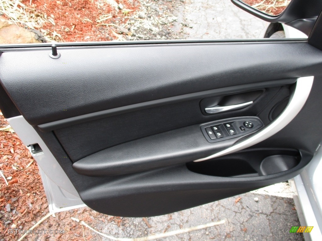2014 3 Series 320i xDrive Sedan - Glacier Silver Metallic / Black photo #10