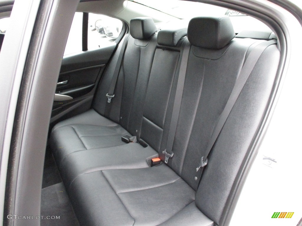 2014 3 Series 320i xDrive Sedan - Glacier Silver Metallic / Black photo #14