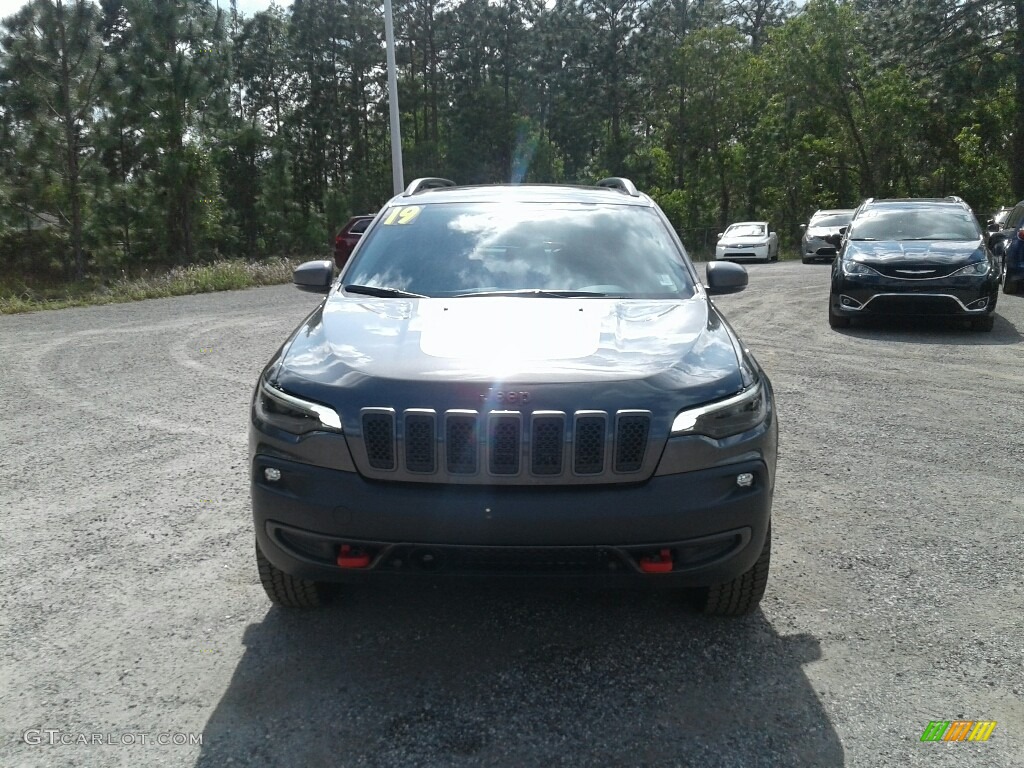 2019 Cherokee Trailhawk 4x4 - Granite Crystal Metallic / Black photo #8