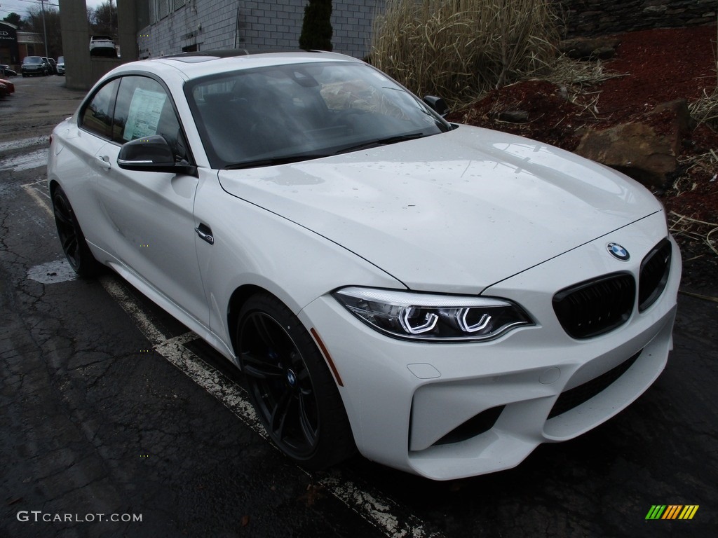 2018 M2 Coupe - Alpine White / Black photo #9