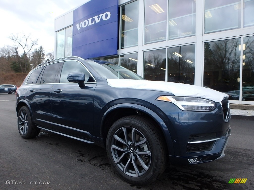 2018 XC90 T6 AWD Momentum - Denim Blue Metallic / Charcoal photo #1