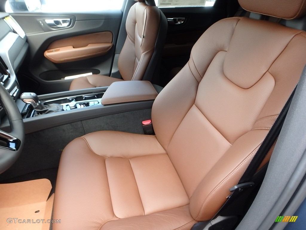 2018 XC60 T5 AWD Momentum - Denim Blue Metallic / Amber photo #7
