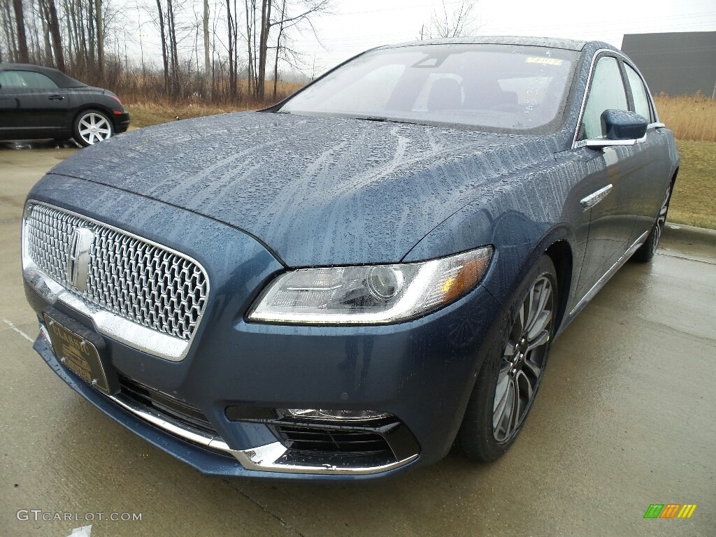 Blue Diamond 2018 Lincoln Continental Reserve AWD Exterior Photo #126420520