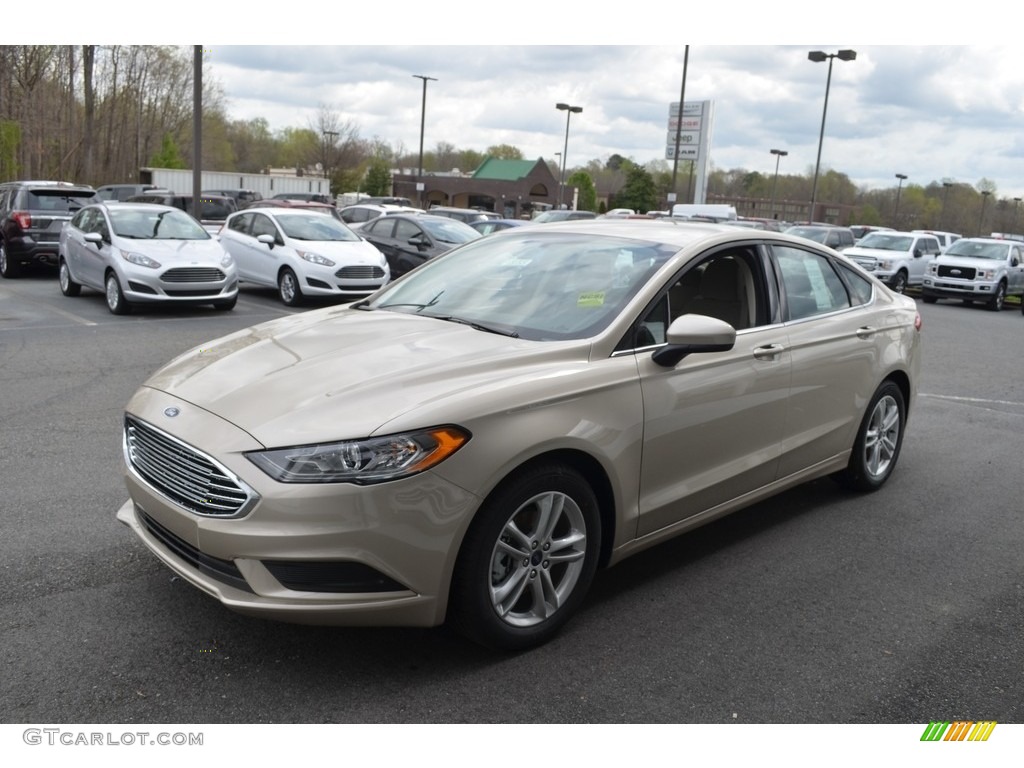 2018 Fusion SE - White Gold / Medium Light Stone photo #3