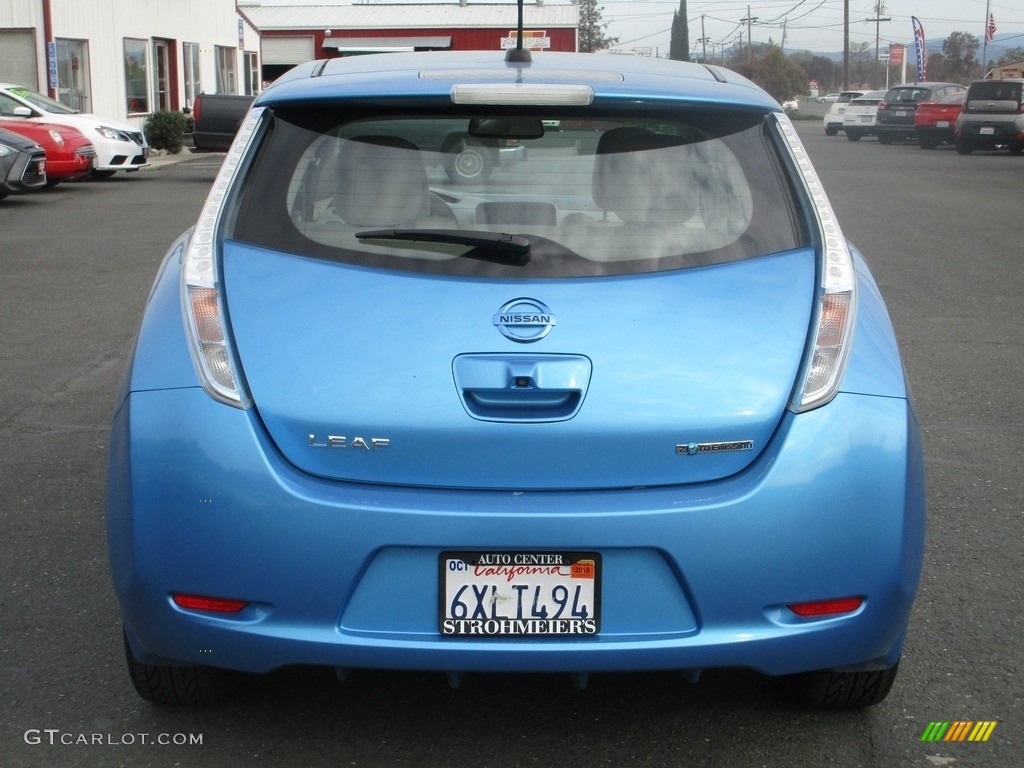 2012 LEAF SL - Blue Ocean / Light Gray photo #6