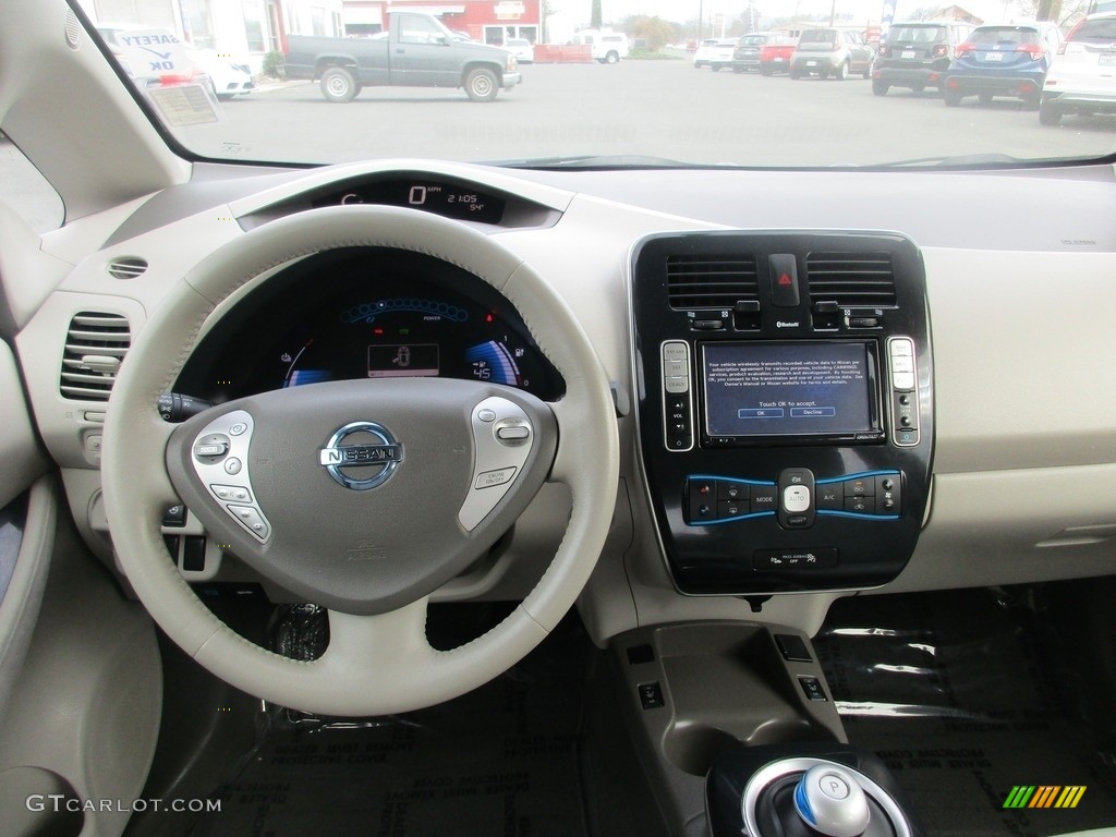 2012 LEAF SL - Blue Ocean / Light Gray photo #10