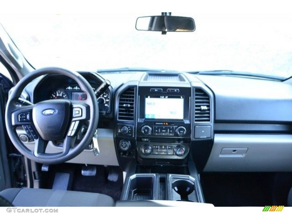 2017 F150 XL SuperCrew 4x4 - Magnetic / Earth Gray photo #12
