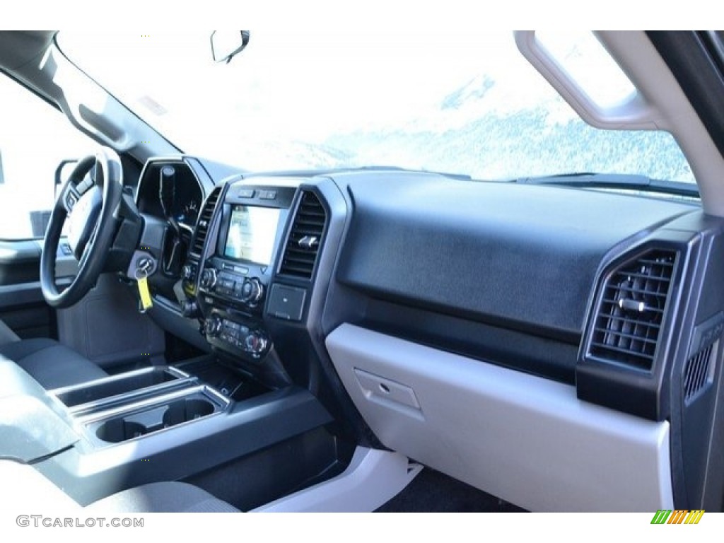 2017 F150 XL SuperCrew 4x4 - Magnetic / Earth Gray photo #14