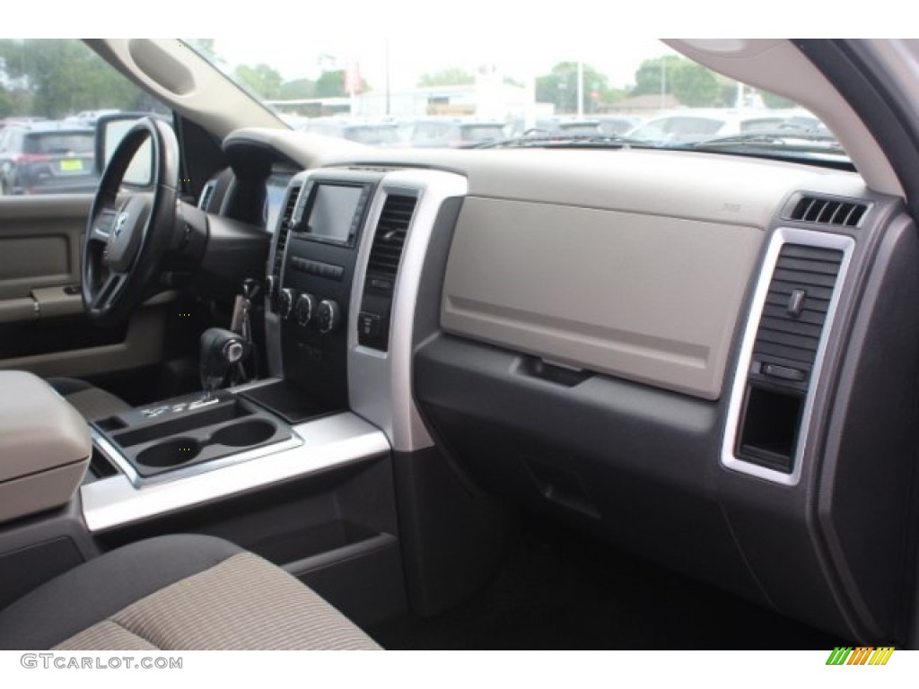 2011 Ram 1500 SLT Outdoorsman Crew Cab 4x4 - Bright Silver Metallic / Dark Slate Gray/Medium Graystone photo #29