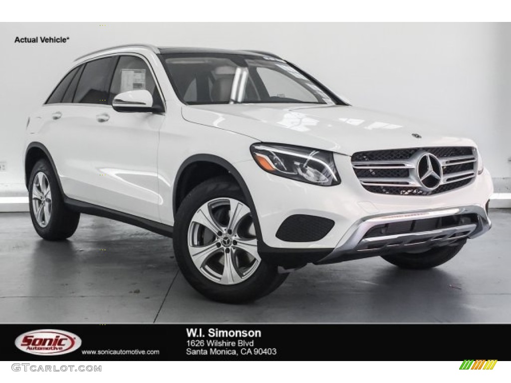 2018 GLC 300 4Matic - Polar White / Silk Beige/Black photo #1