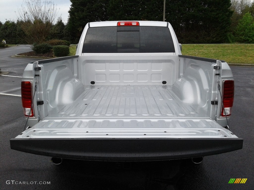 2018 1500 Laramie Crew Cab 4x4 - Bright Silver Metallic / Black photo #13