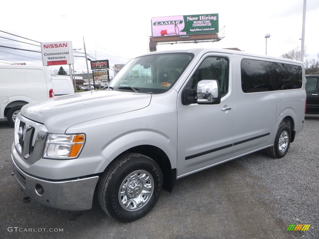 2018 Nissan NV SL Passenger Exterior Photos
