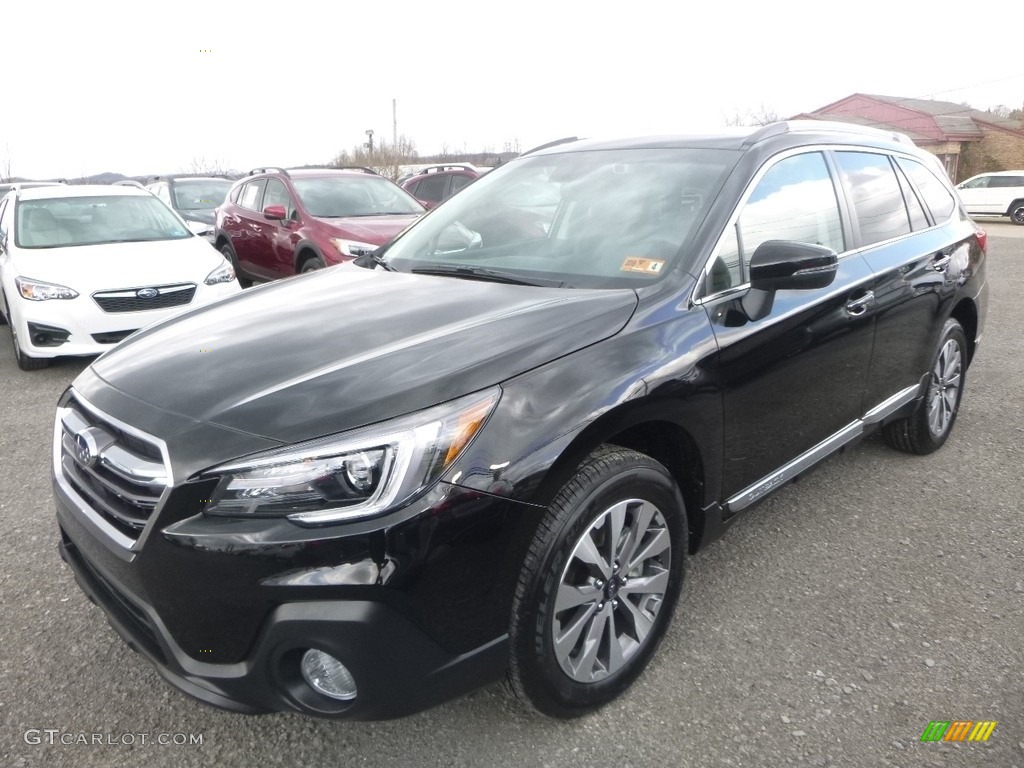 Crystal Black Silica 2018 Subaru Outback 2.5i Touring Exterior Photo #126433222
