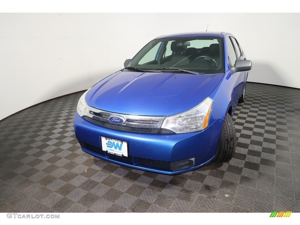 2010 Focus SE Sedan - Blue Flame Metallic / Charcoal Black photo #6