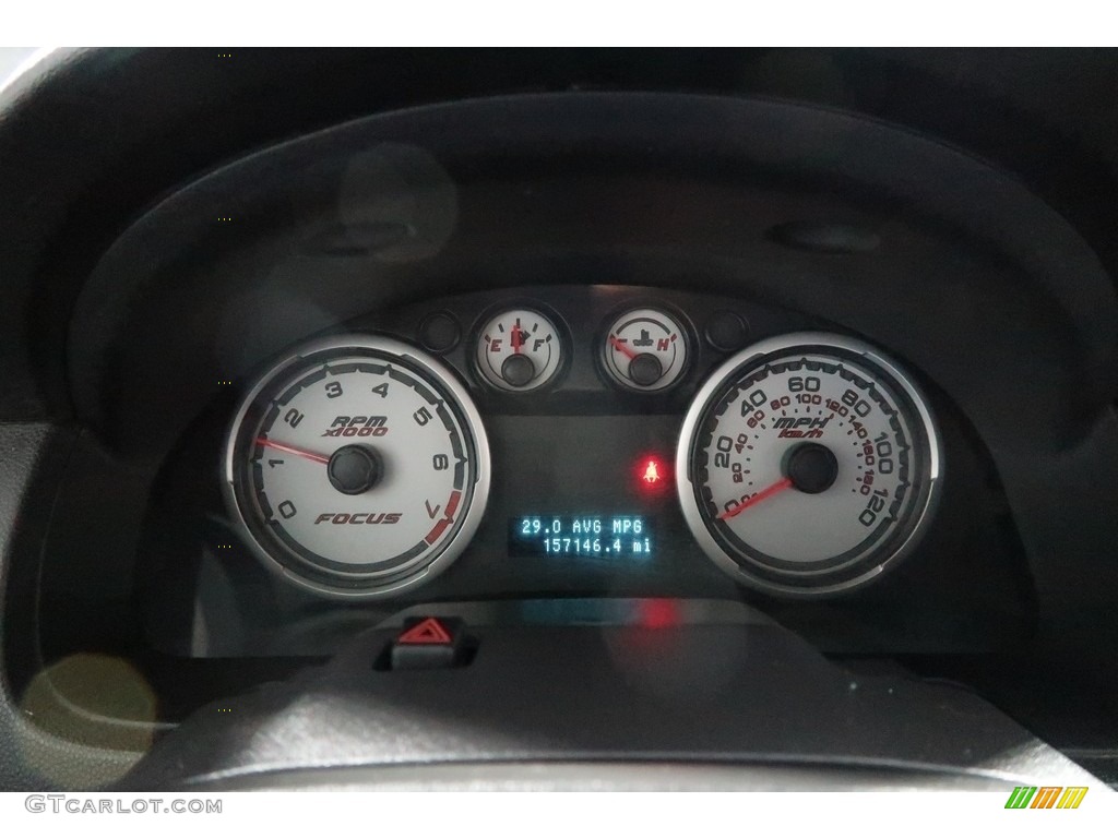 2010 Focus SE Sedan - Blue Flame Metallic / Charcoal Black photo #15