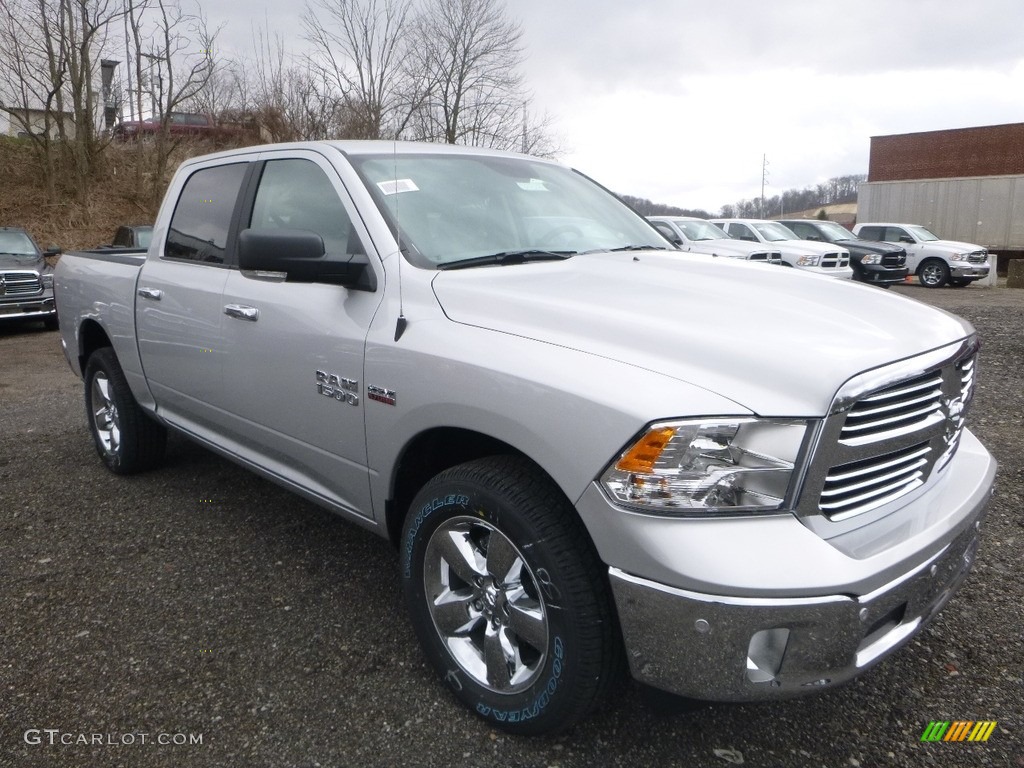 2018 1500 Big Horn Crew Cab 4x4 - Bright Silver Metallic / Black/Diesel Gray photo #7