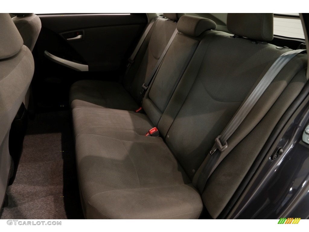 2015 Prius Two Hybrid - Winter Gray Metallic / Dark Gray photo #16