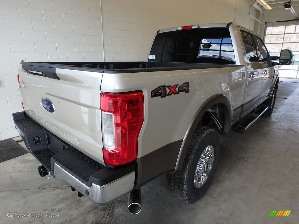 2018 F250 Super Duty Lariat Crew Cab 4x4 - White Gold / Black photo #2