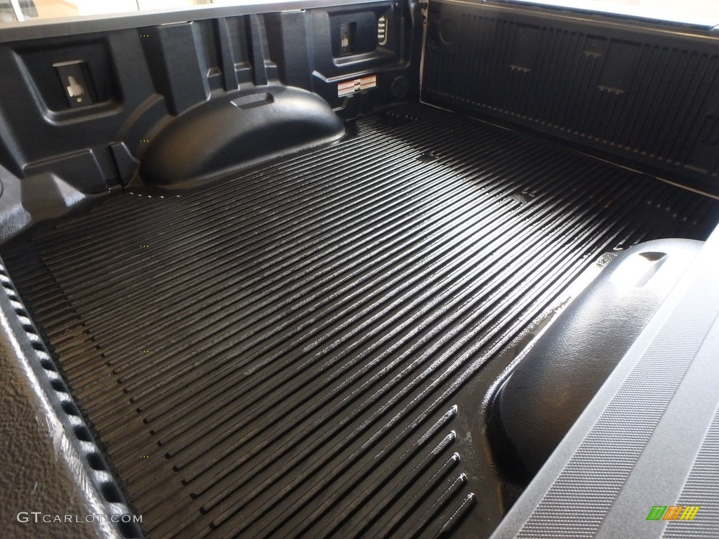 2018 F250 Super Duty Lariat Crew Cab 4x4 - White Gold / Black photo #15