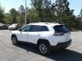 2019 Bright White Jeep Cherokee Latitude Plus  photo #3