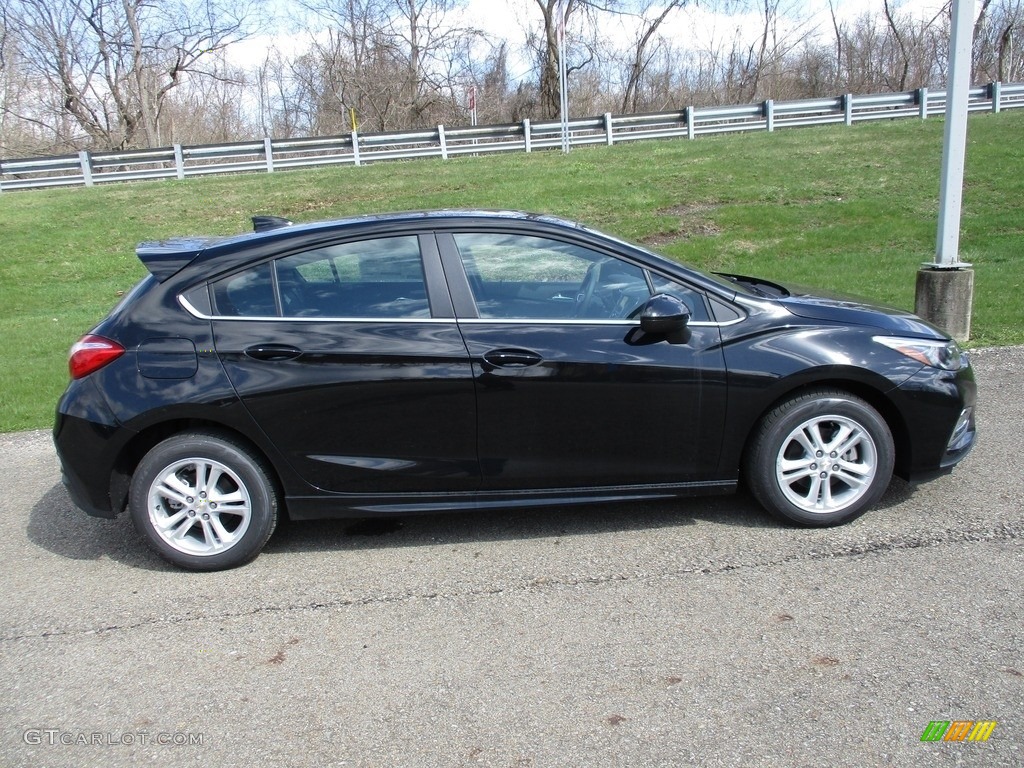 Mosaic Black Metallic 2018 Chevrolet Cruze LT Hatchback Exterior Photo #126445660