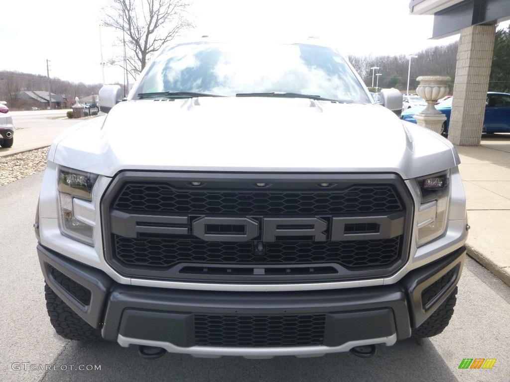 2017 F150 SVT Raptor SuperCrew 4x4 - Ingot Silver / Raptor Black photo #4