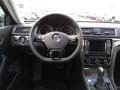 Deep Black Pearl - Passat SE Photo No. 4