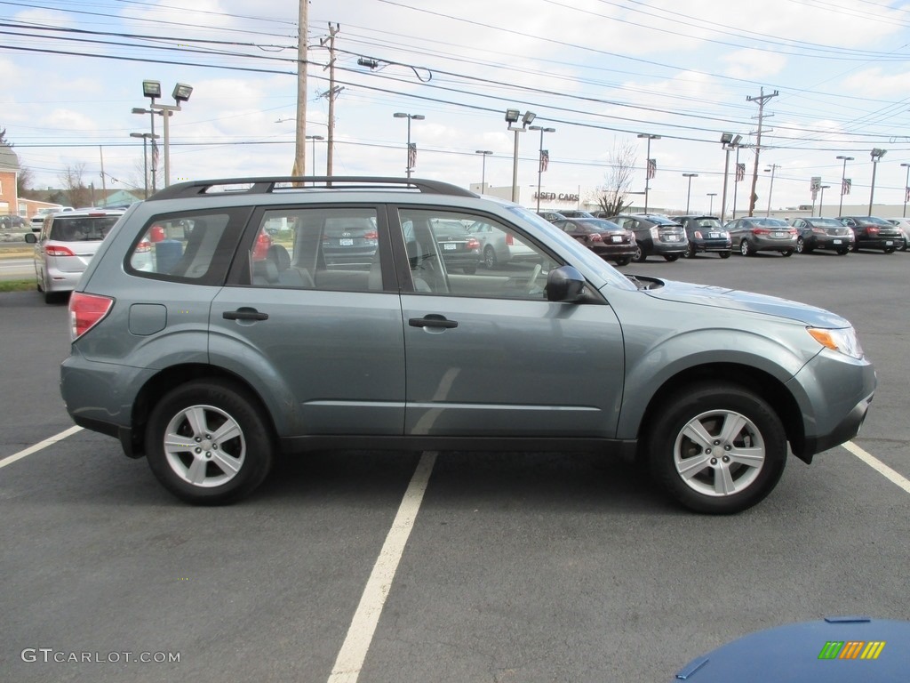 2010 Forester 2.5 X Premium - Sage Green Metallic / Platinum photo #5