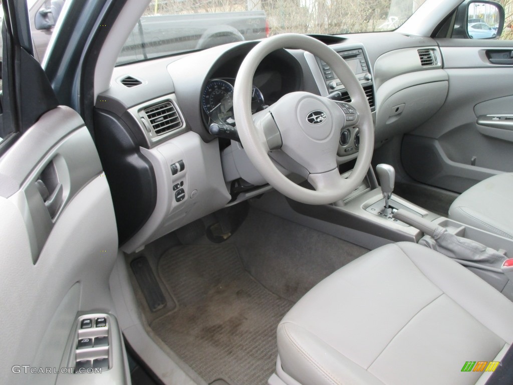 2010 Forester 2.5 X Premium - Sage Green Metallic / Platinum photo #11