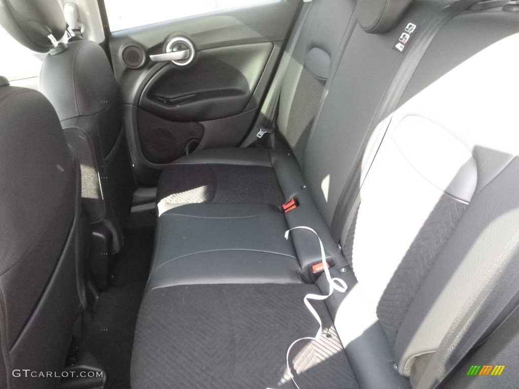 2018 Fiat 500X Trekking AWD Rear Seat Photos