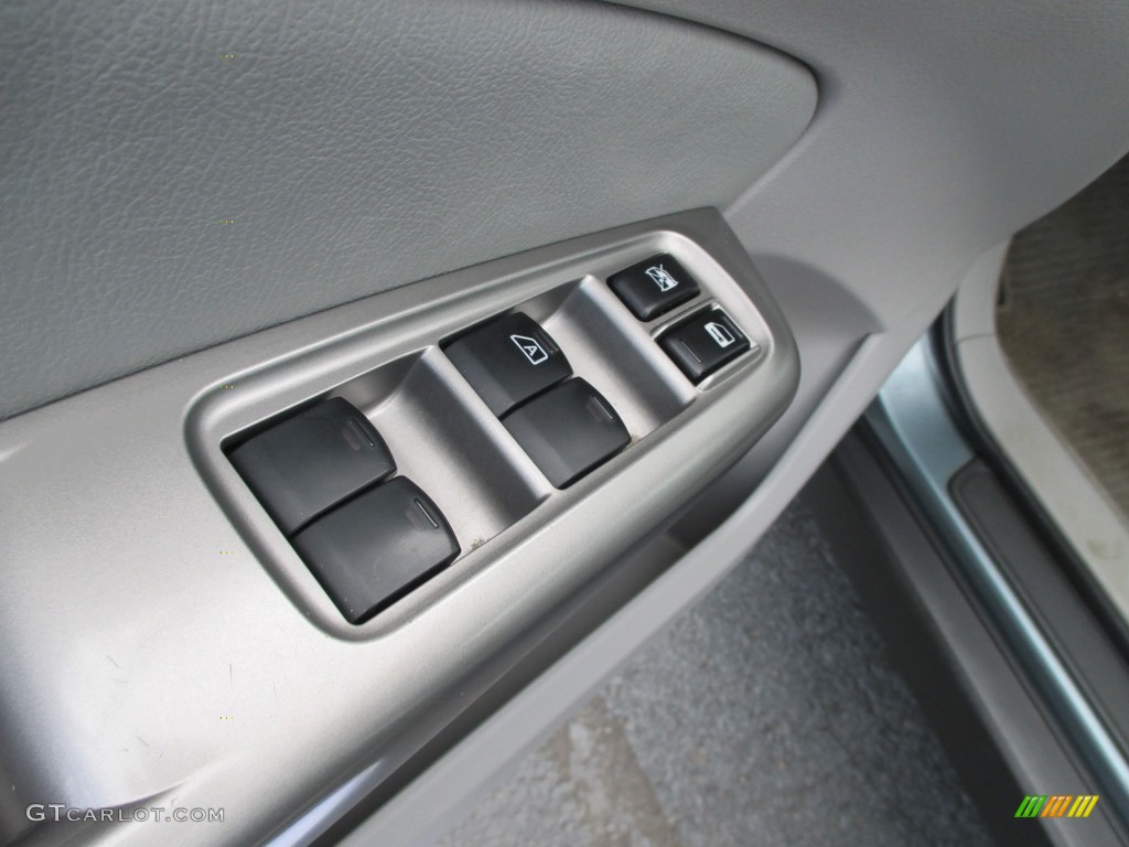 2010 Forester 2.5 X Premium - Sage Green Metallic / Platinum photo #14