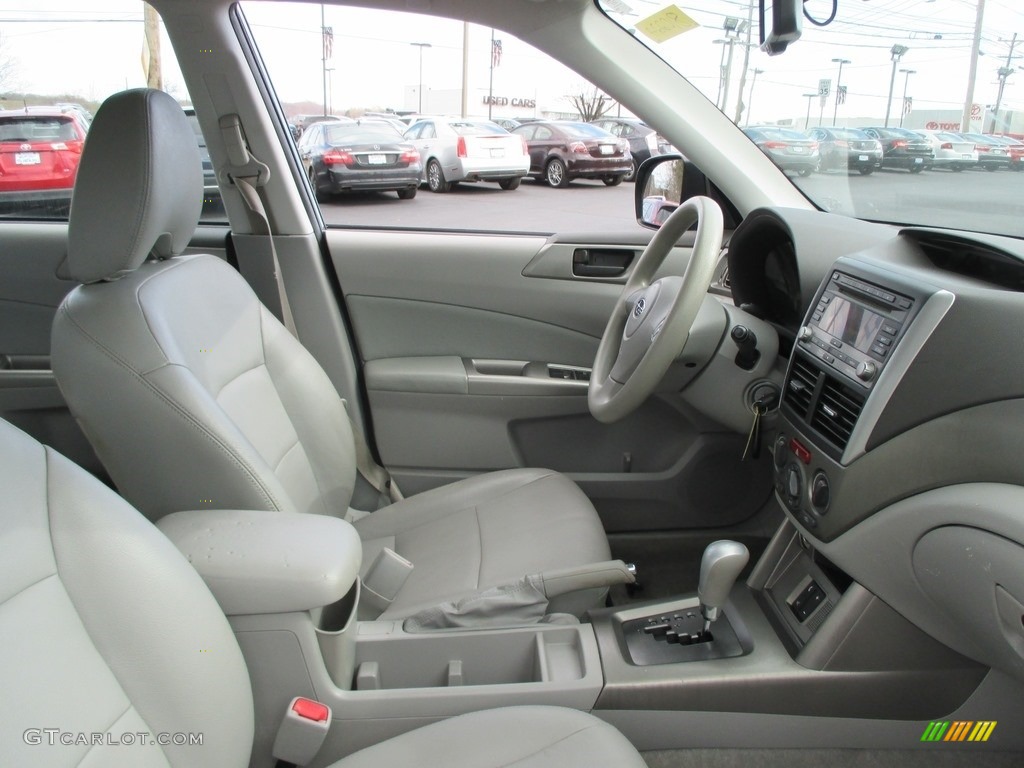 2010 Forester 2.5 X Premium - Sage Green Metallic / Platinum photo #16