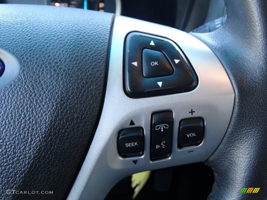 2015 Explorer XLT 4WD - Oxford White / Charcoal Black photo #14