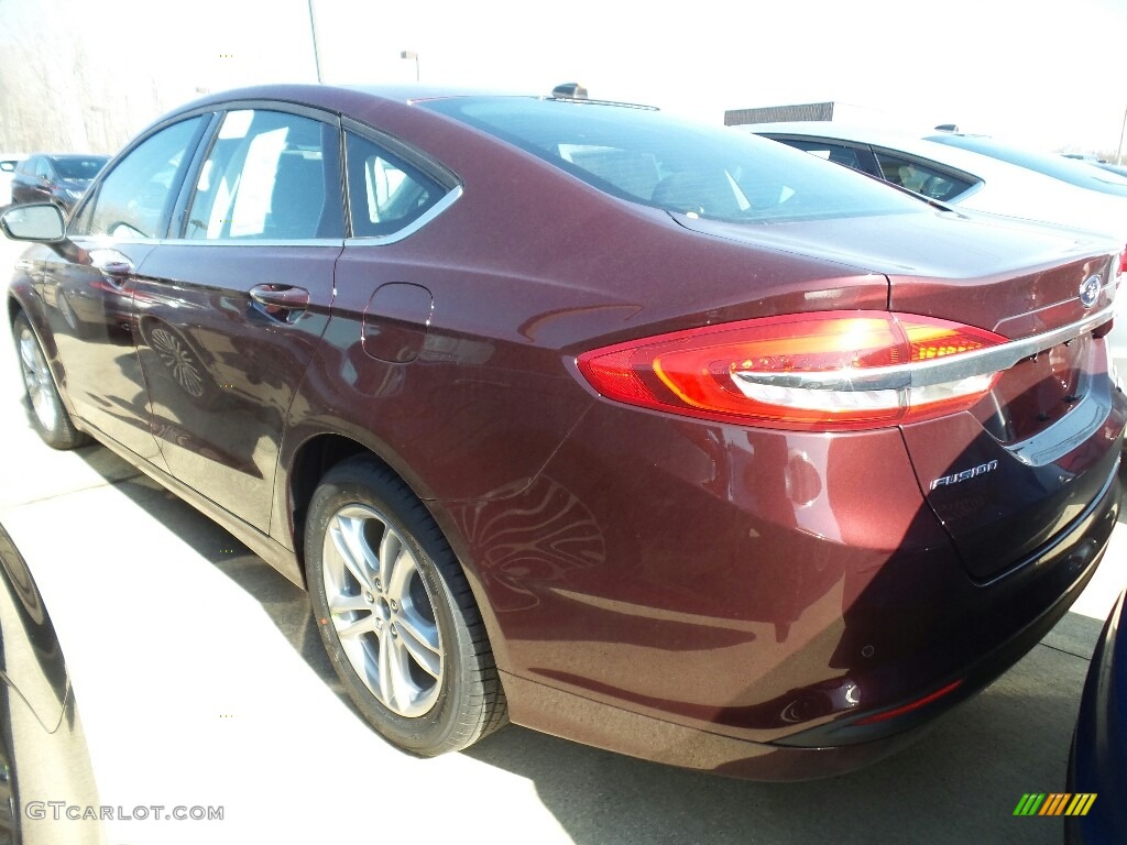 2018 Fusion SE - Burgundy Velvet / Ebony photo #5