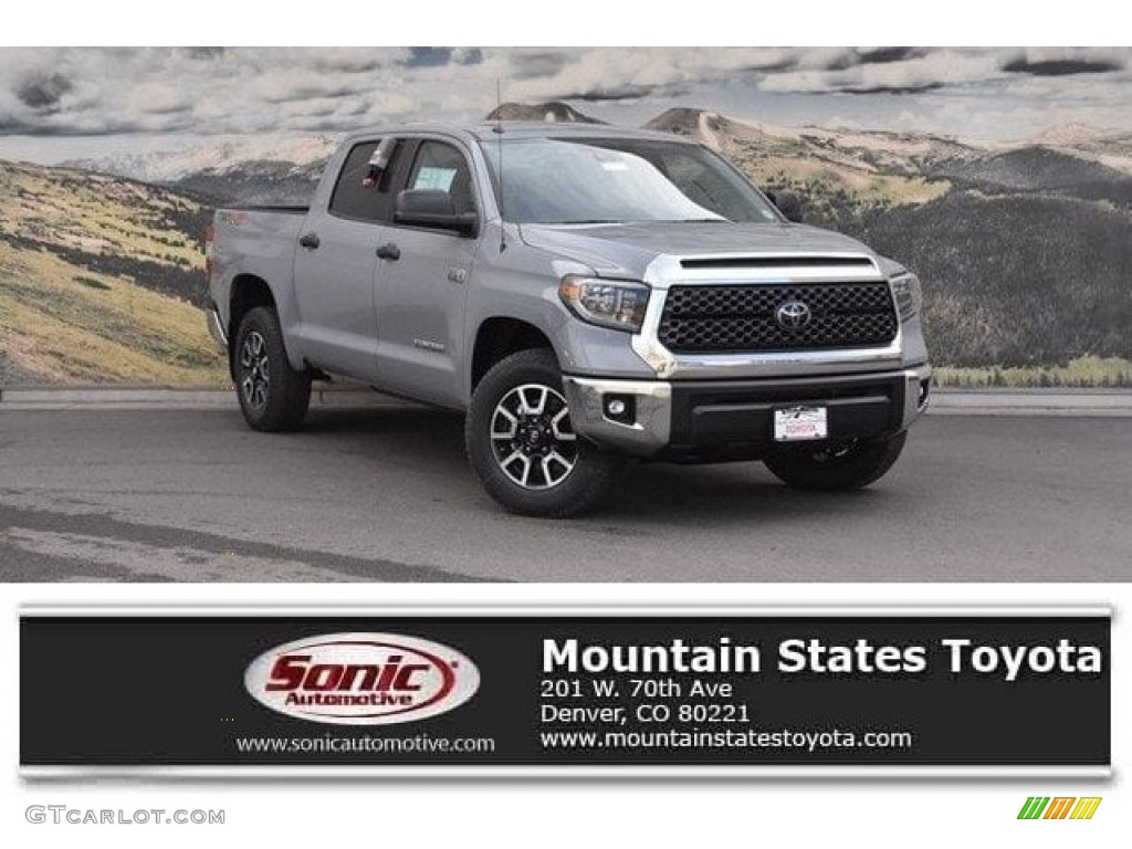 2018 Tundra SR5 CrewMax 4x4 - Cement / Black photo #1