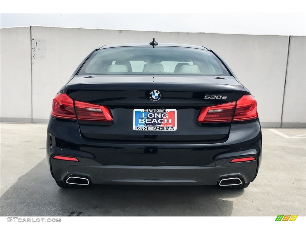 2018 5 Series 530e iPerfomance Sedan - Carbon Black Metallic / Ivory White photo #4