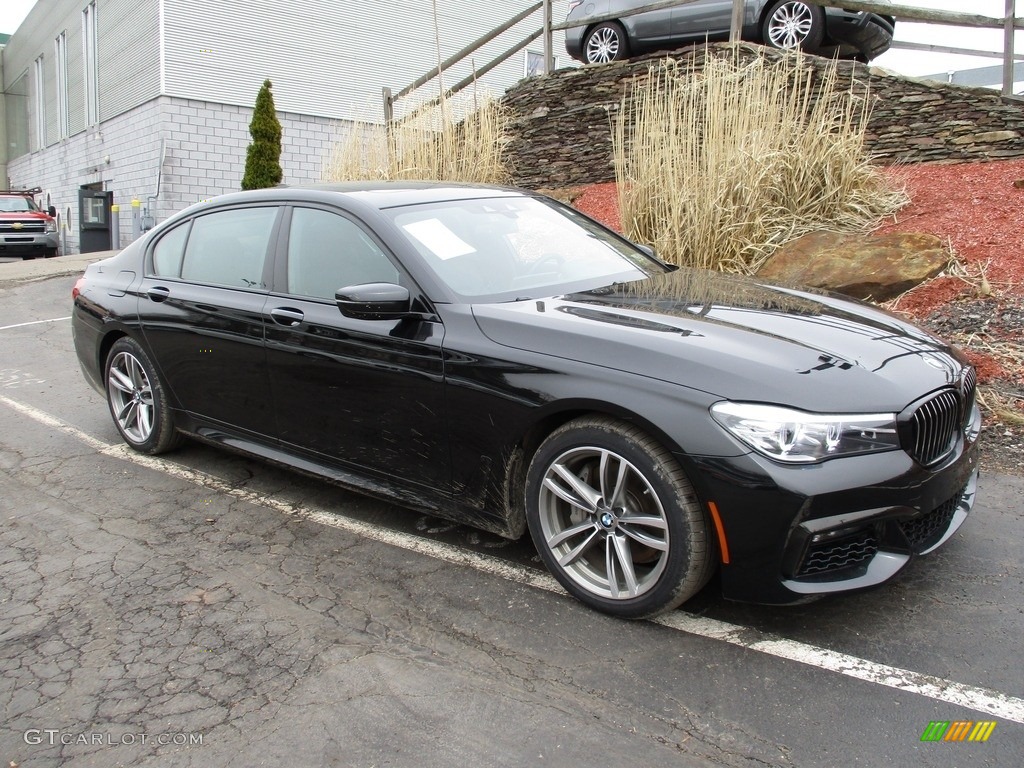 2018 7 Series 740i xDrive Sedan - Black Sapphire Metallic / Black photo #1