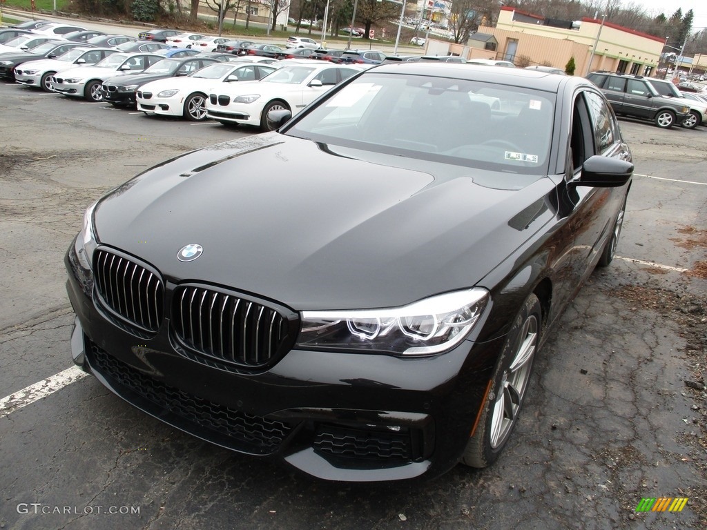 2018 7 Series 740i xDrive Sedan - Black Sapphire Metallic / Black photo #7